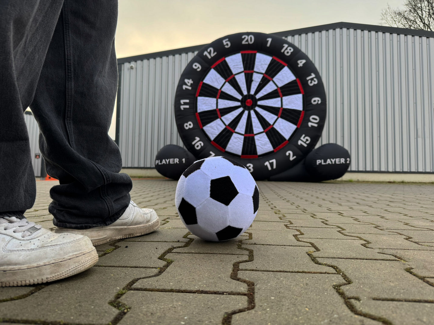 Aufblasbare Dartscheibe │ Fußballdart mieten Sottrum, Bremerhaven