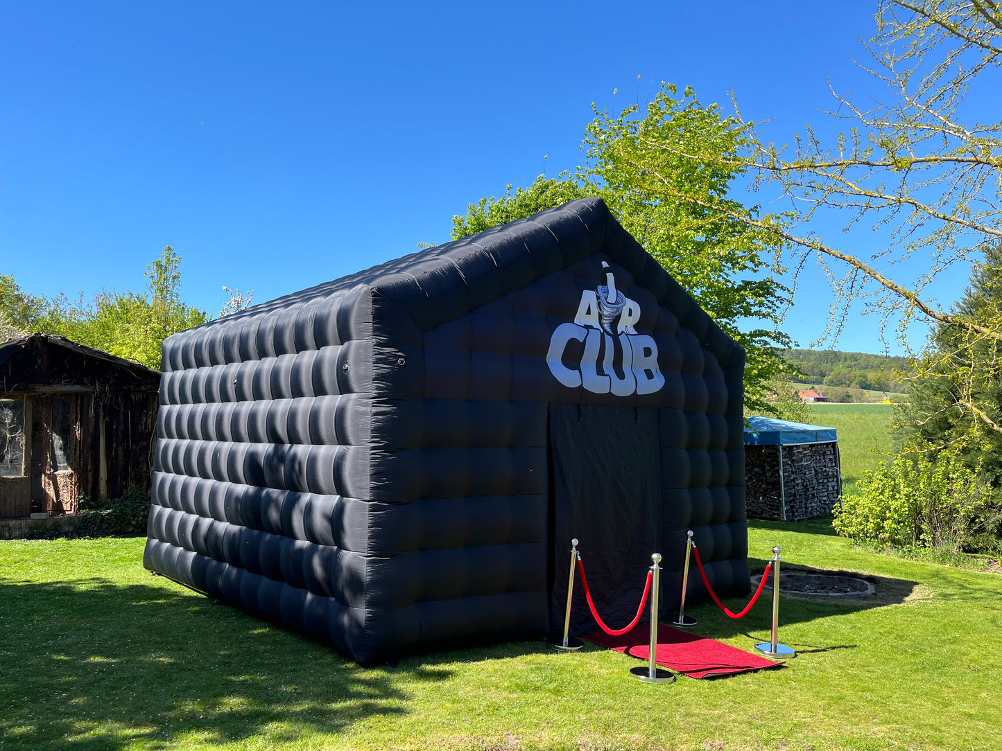 AIRCLUB - Aufblasbarer Club - 5x5m